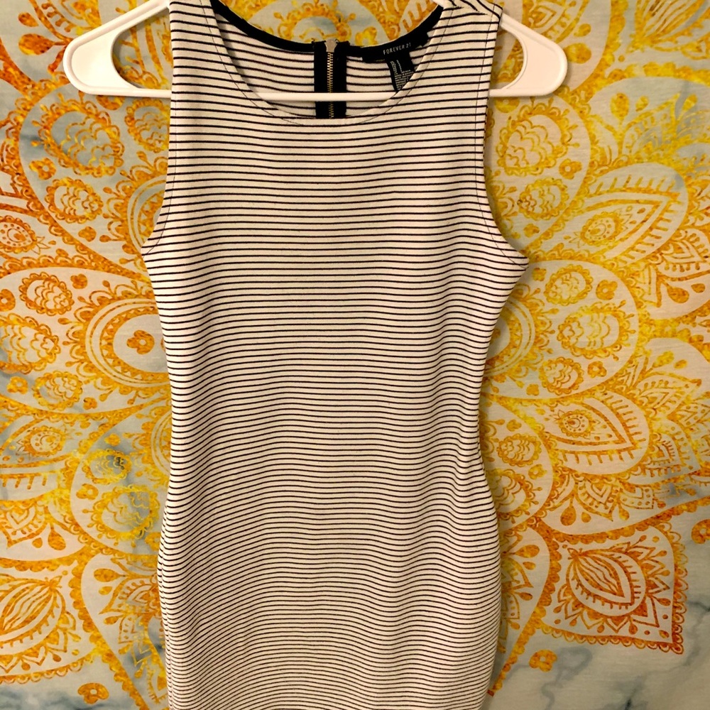 Fitted Forever 21 dress